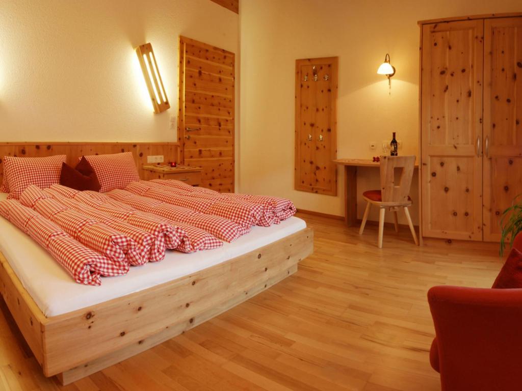 Katil atau katil-katil dalam bilik di Kinderbauernhof Ierzerhof