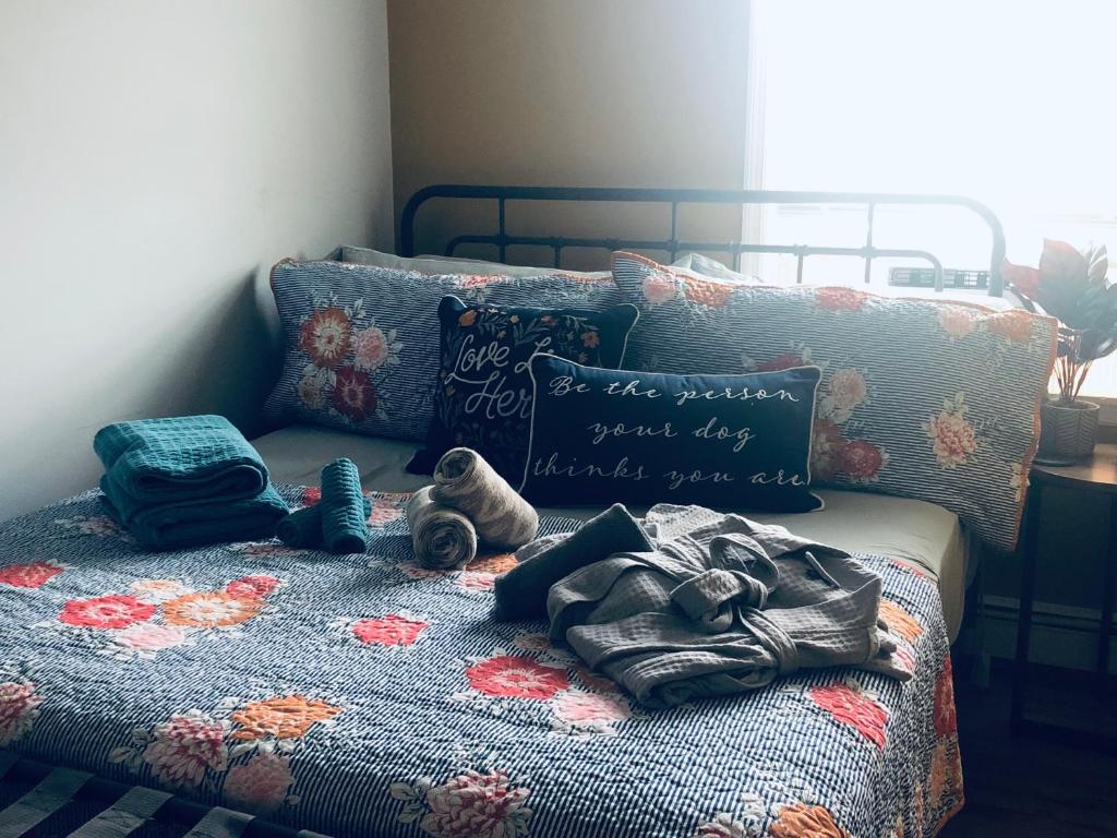 Postel nebo postele na pokoji v ubytování Peekskill Guesthouse
