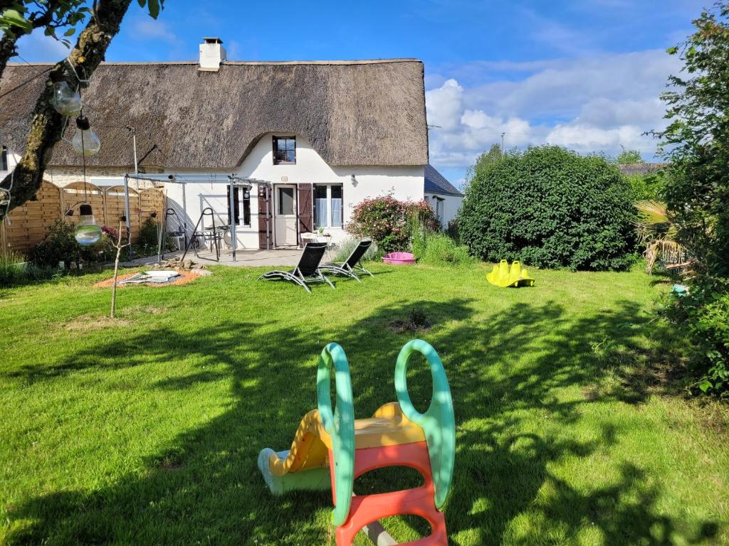 Zahrada ubytování Charmante chaumière au coeur de la Brière