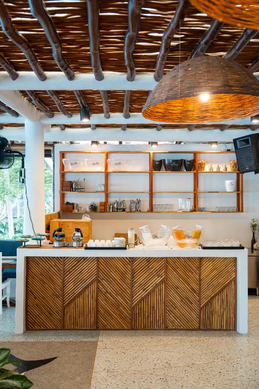 Kuchyň nebo kuchyňský kout v ubytování Koh Tao Montra Resort