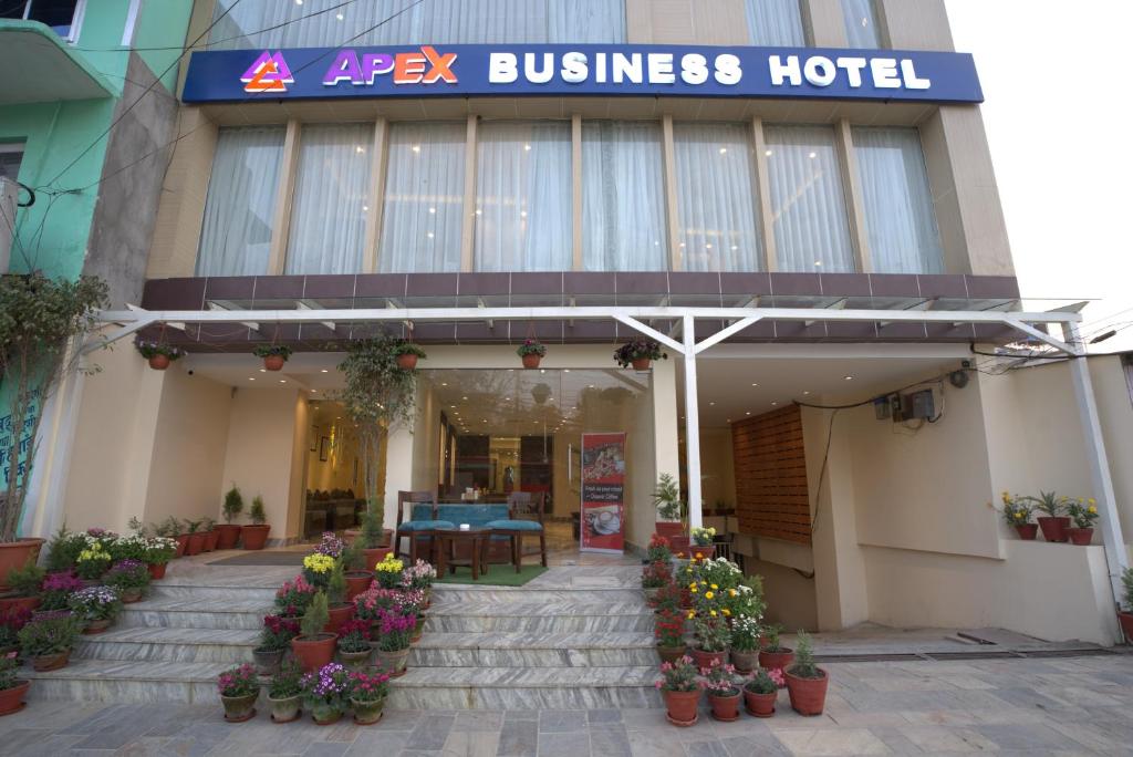 Apex Business Hotel - Tribhuvan International Airport, Kathmandu 외관 또는 출입문