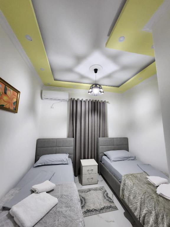 Postel nebo postele na pokoji v ubytování HOTEL Casa Vacanze SHIROKE
