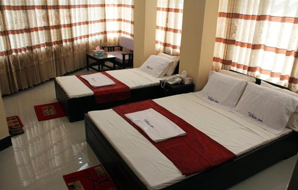 White Inn luxury Residential Hotel photo