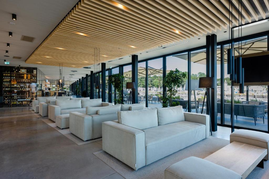 Гостиная зона в Lino delle Fate Eco Resort