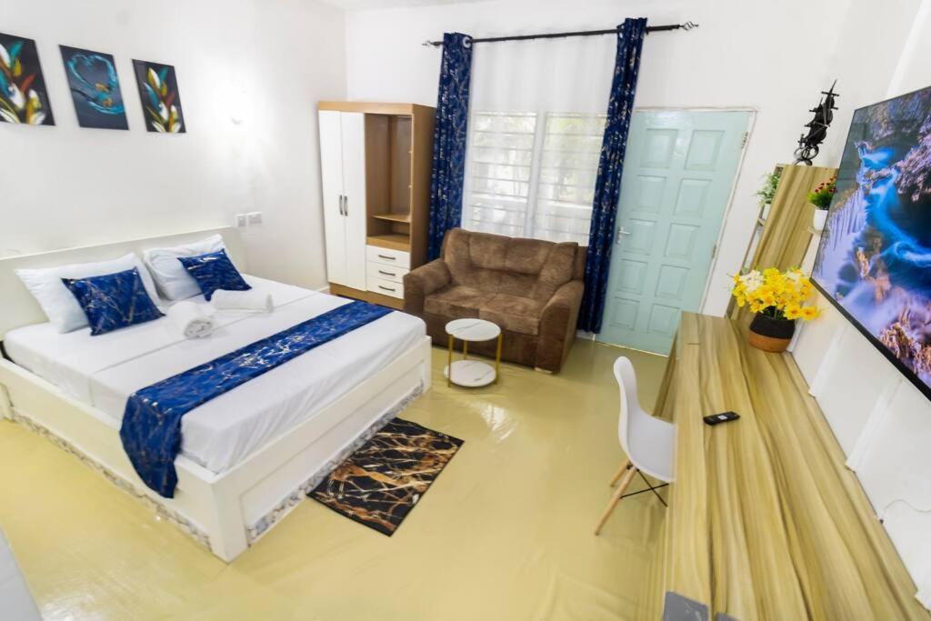 Voodi või voodid majutusasutuse EUNICE'S CLASSY DIANI STUDIO toas