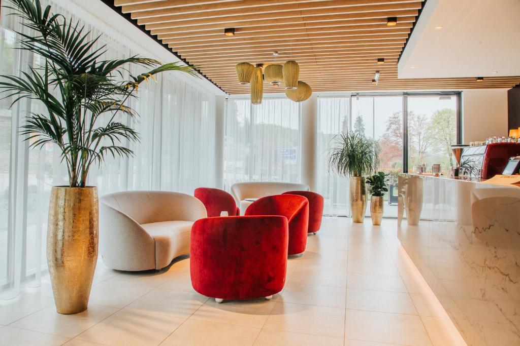 Hotel-Restaurant Das Grambacher I FREE PARKING I SELF CHECK-IN - Resim 9