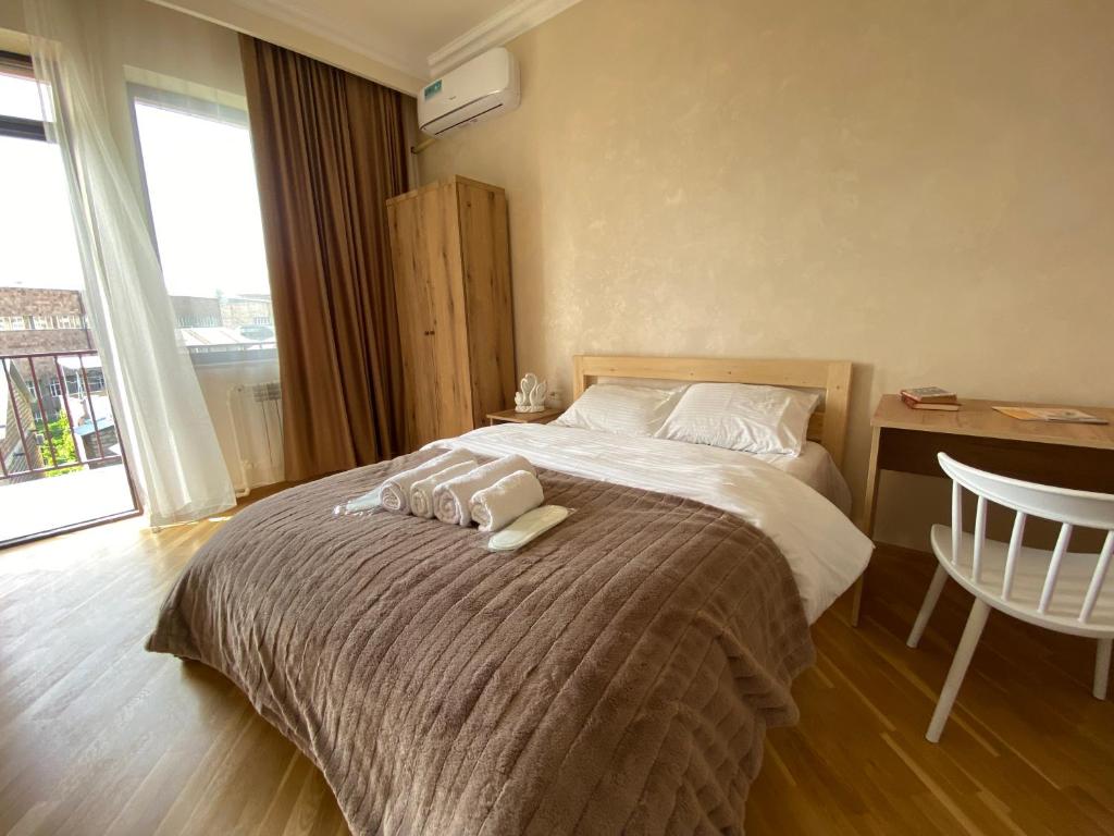 Postel nebo postele na pokoji v ubytování Kenut Hostel