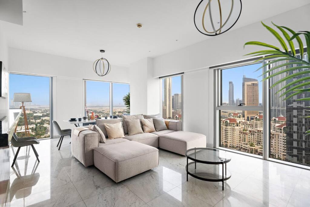 FIRST CLASS 2BR Modern & Classy DIFC Living, Dubái (precios ... - First Class Residential Buildings