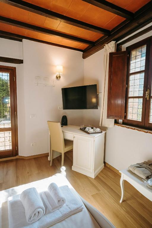 Borgo Il Poggiaccio Residenza d'Epoca - Superior Double Room