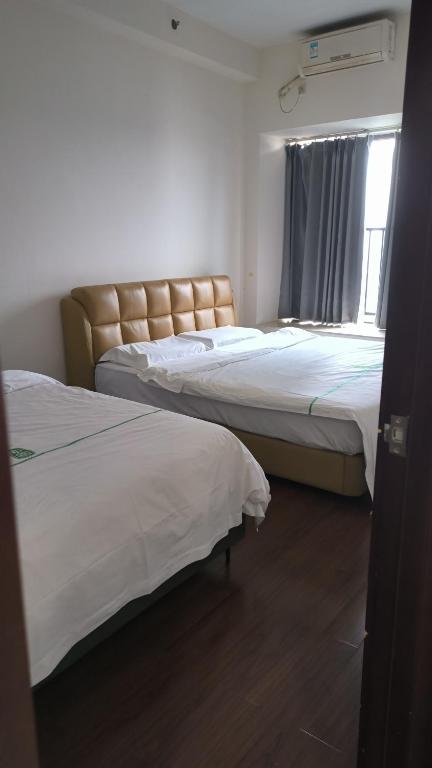 广州朴宿漫享公寓(琶洲国际会展中心店） - Triple Chambre Avec Salle De Bain