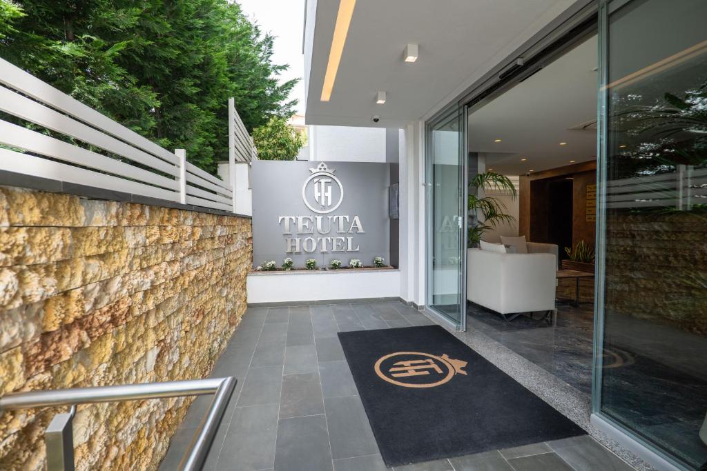 Fotografie z fotogalerie ubytování Hotel Teuta v destinaci Sarandë