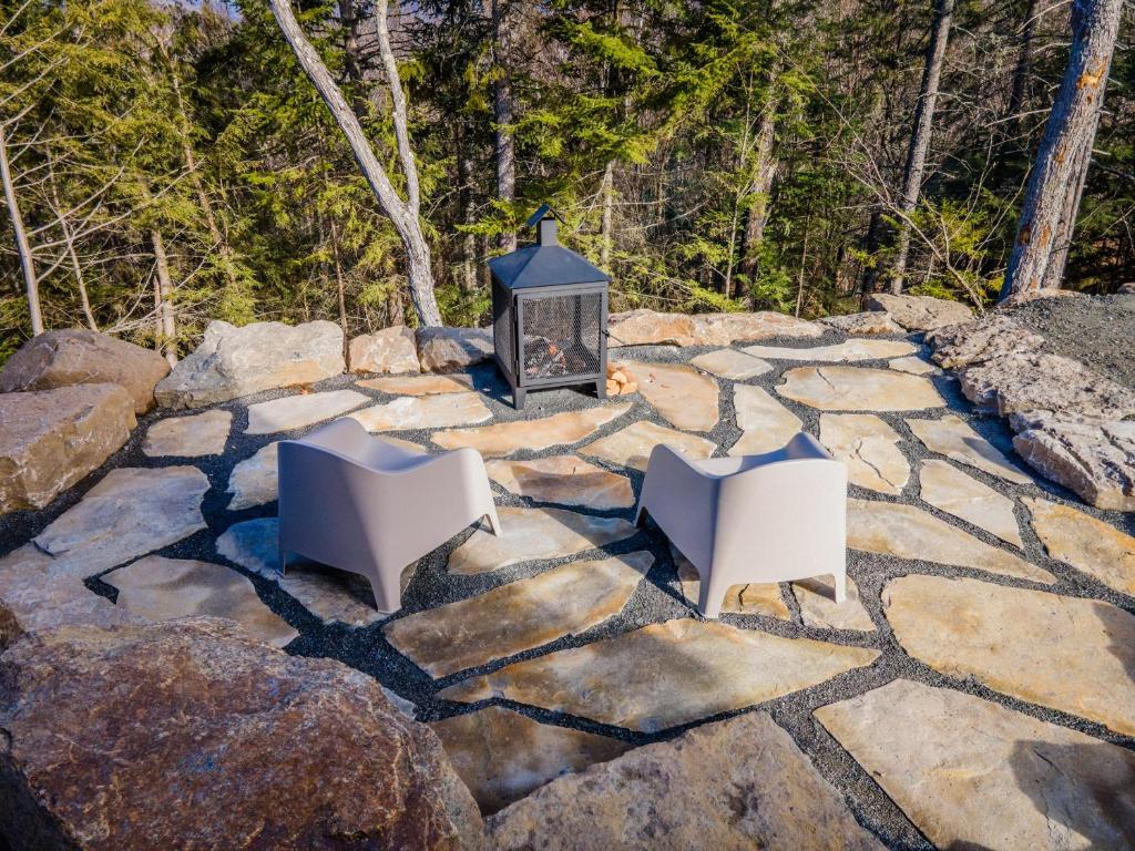 Foto sihtkohas La Conception asuva majutusasutuse Chalet Xo Tremblant - 5brs, Private Baths, Spa, Sauna & Rooftop galeriist