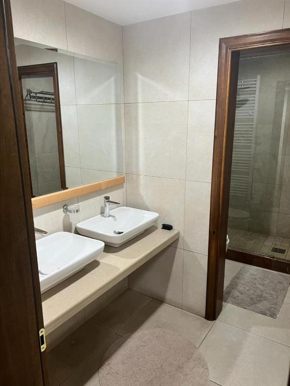 Koupelna v ubytování Hotel Bacelli Voskopoje