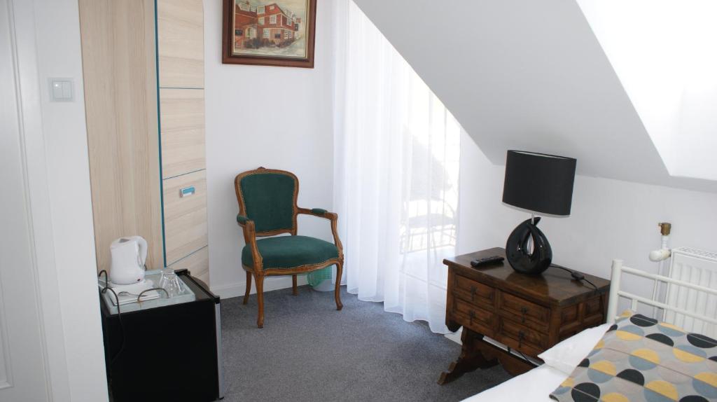 Noclegi Pod Różą - Habitación Doble Con Balcón