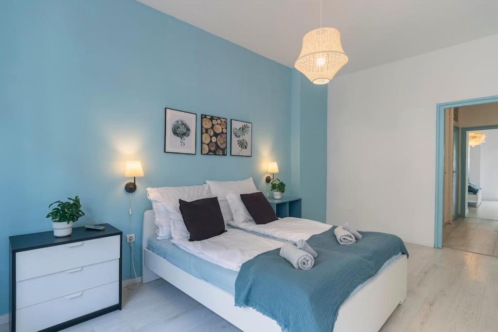 Center Apartment, Style, Best Location, AC, Balcony 1074 Budapest, 30b Dohány utca 4th Floor, door 6 kép - 1