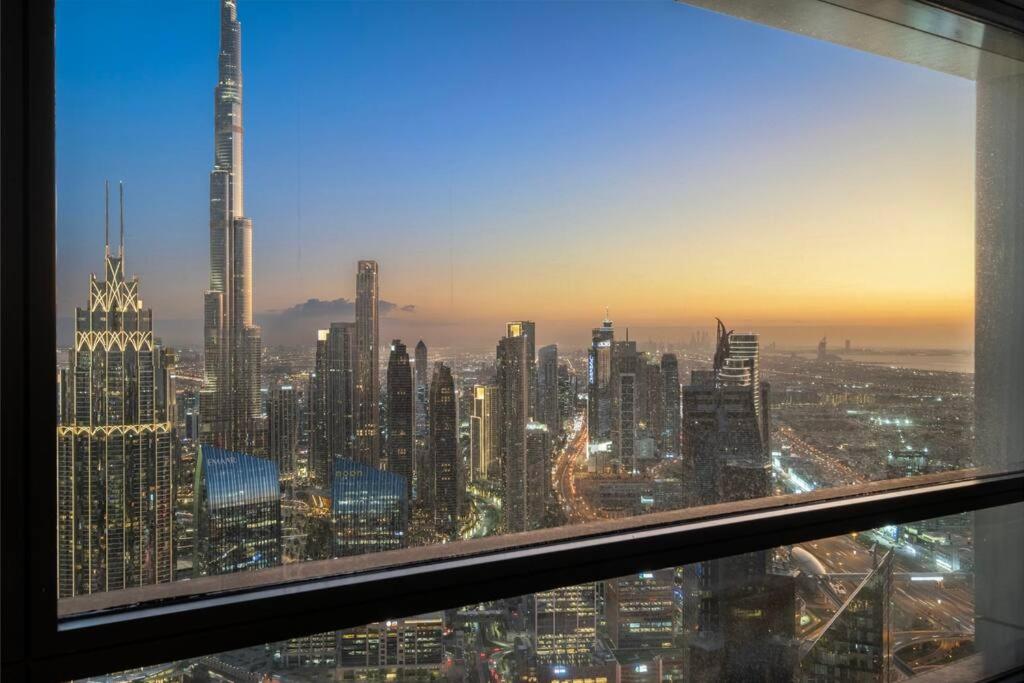 first-class-1br-stunning-burj-khalifa-views-dubai-updated-prices-2026