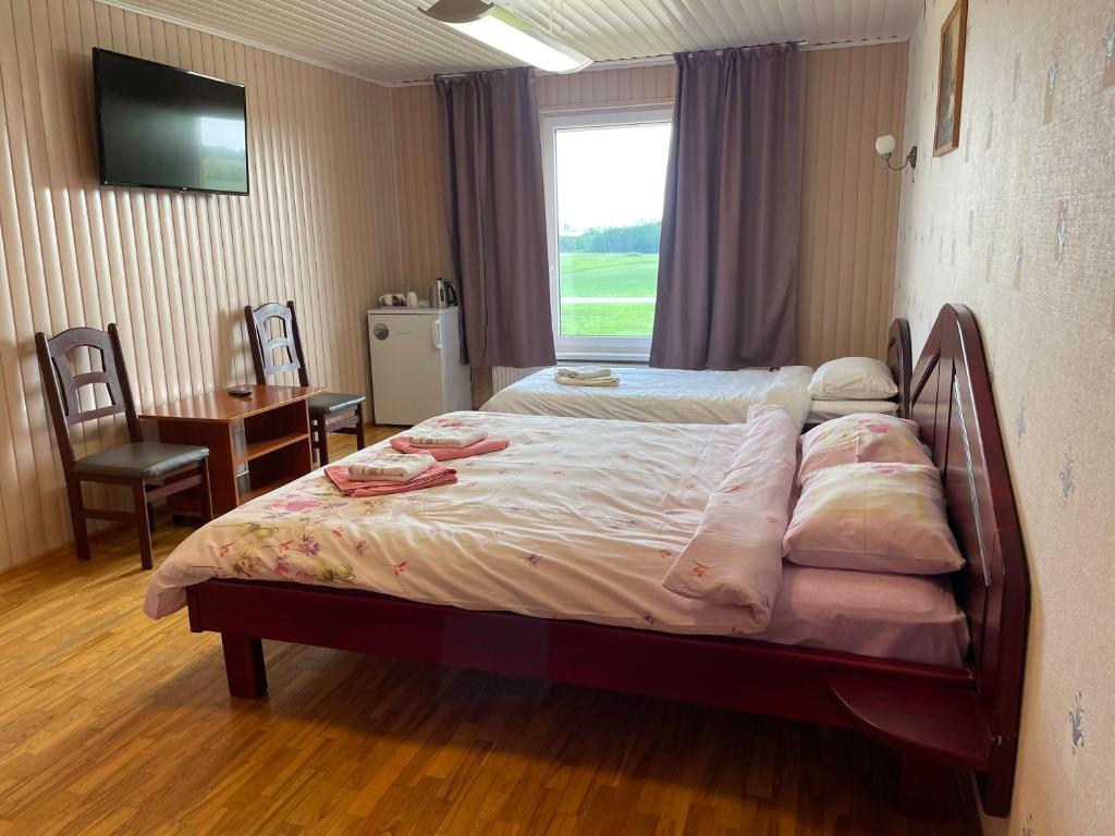 Gintagnė - Driepersoonskamer Met Eigen Badkamer