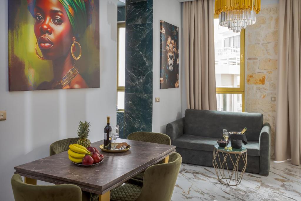 Royal Gold City Suites by Omilos Hotels - 4