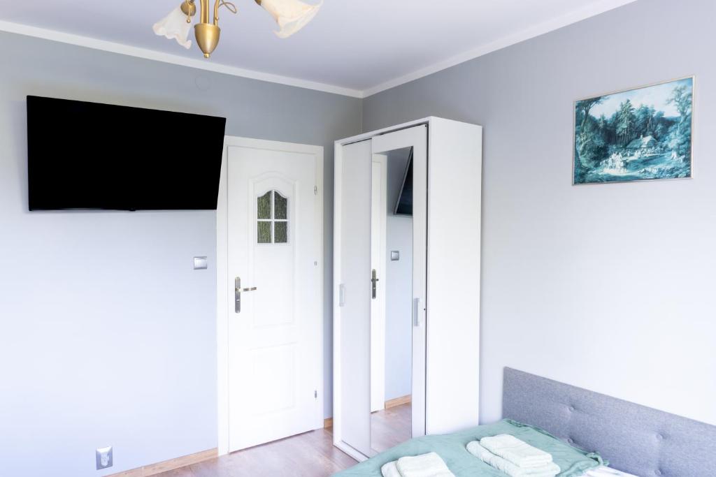 Pokoje i Apartamenty Marek - Niedaleko Plaży - Habitación Doble Con Baño Privado