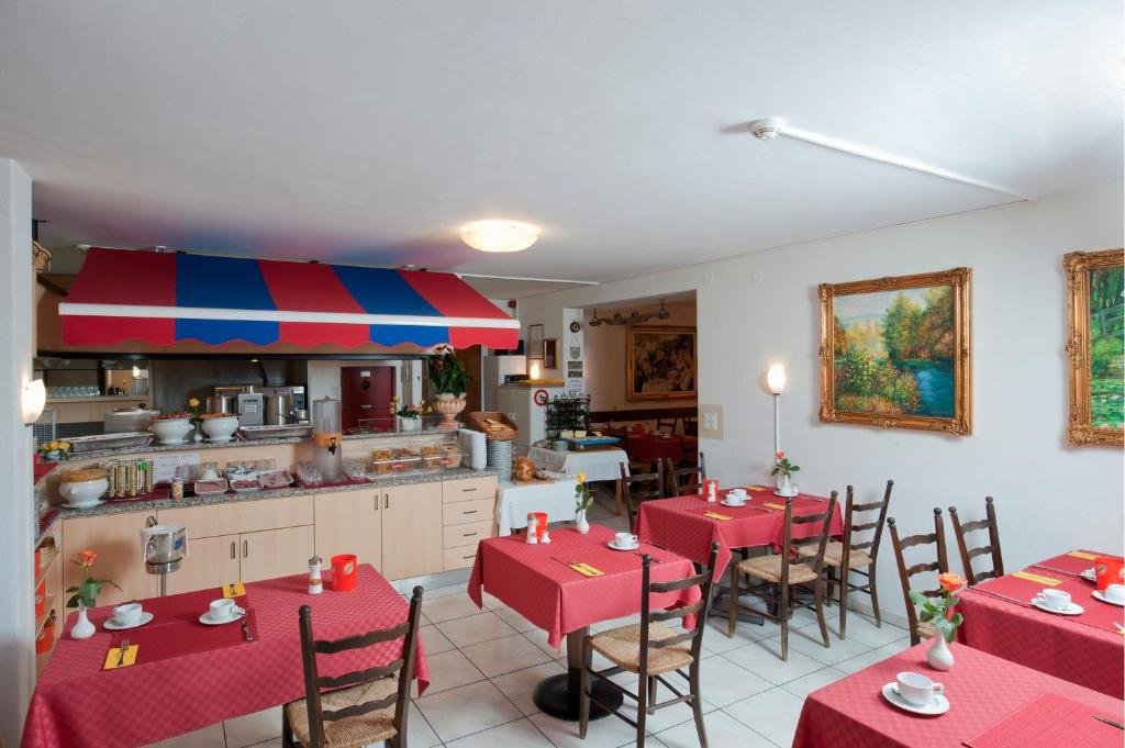 Hotel Dischma - FREE BUS AND TRAIN TICKET - Resim 28