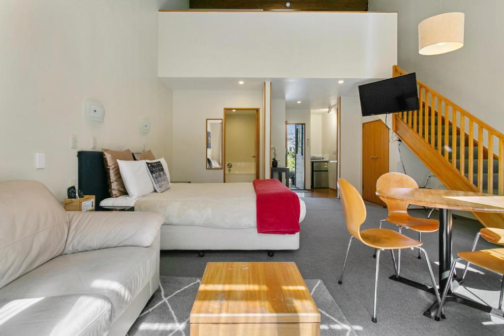 Cascades Lakefront Motel - Resim 12