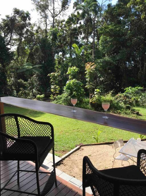 Zahrada ubytování Kaba Kada House - Daintree Rainforest