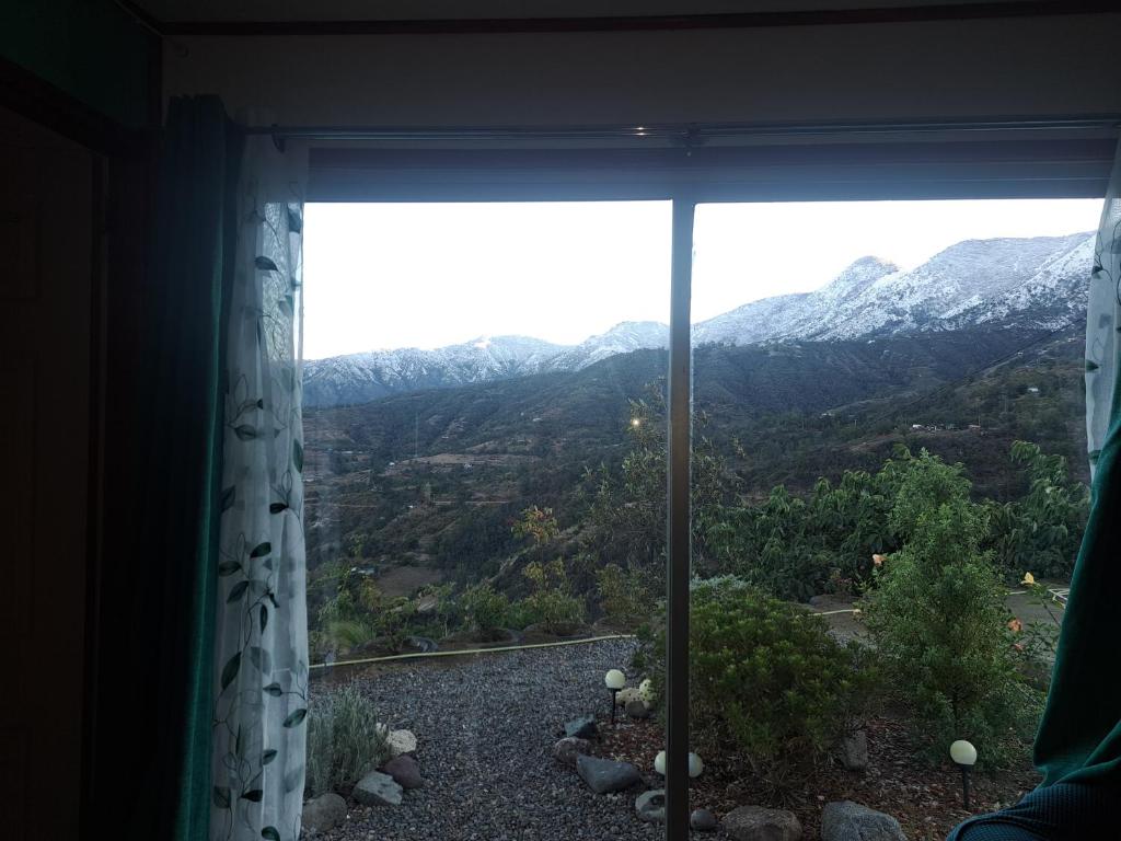 Casa Vista del sol, con piscina, tinaja, y quincho