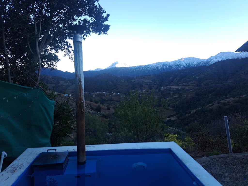 Casa Vista del sol, con piscina, tinaja, y quincho