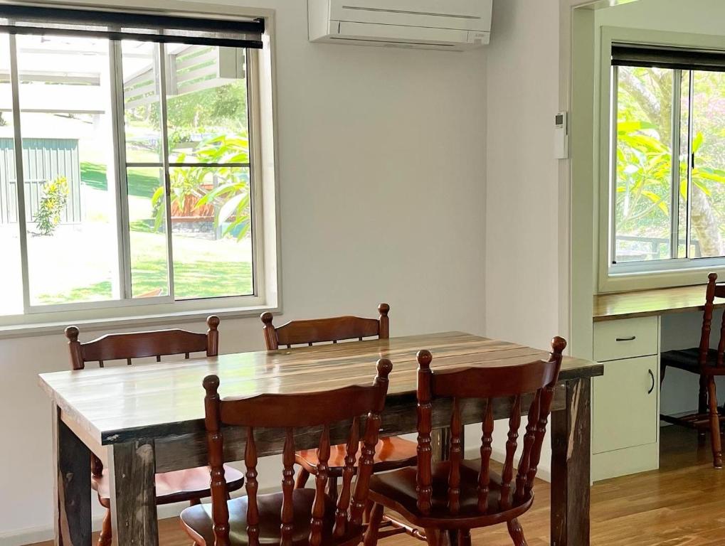 Fotografie z fotogalerie ubytování Cedarvale Cottage v destinaci Boambee