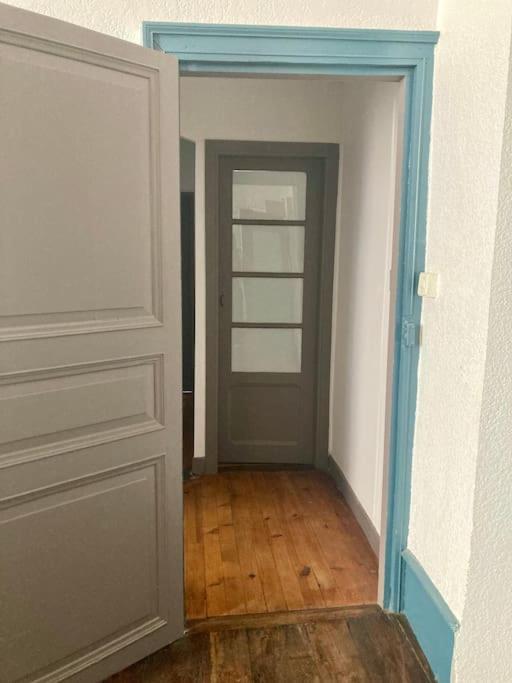 Fotografie z fotogalerie ubytování Appartement ancien v destinaci Le Mas-dʼAzil
