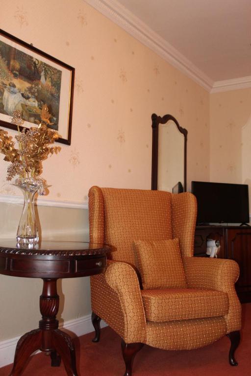 TV a/nebo společenská místnost v ubytování Aran View Country House and Lodge