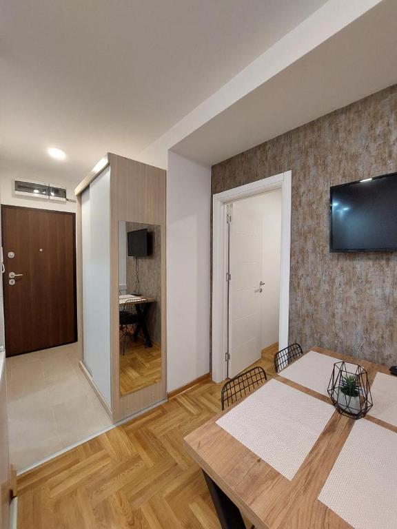 Postel nebo postele na pokoji v ubytování Apartman Loly Zlatibor
