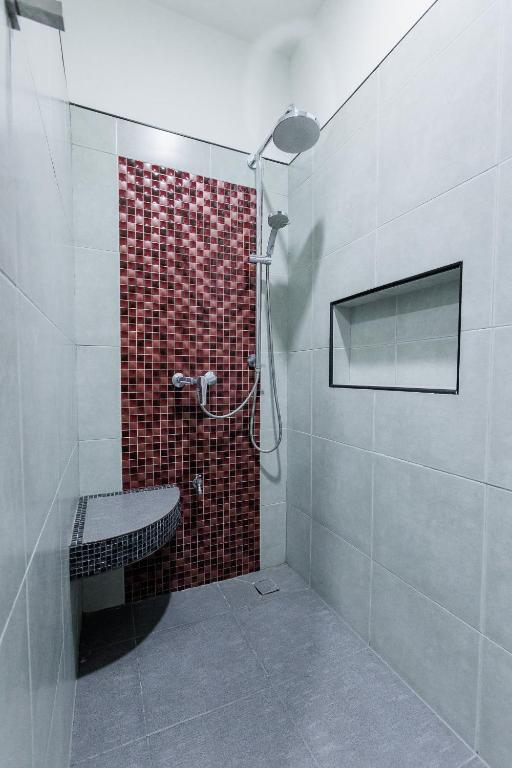 Koupelna v ubytování บ้านกันเอง Baan Kun Aeng Homestay