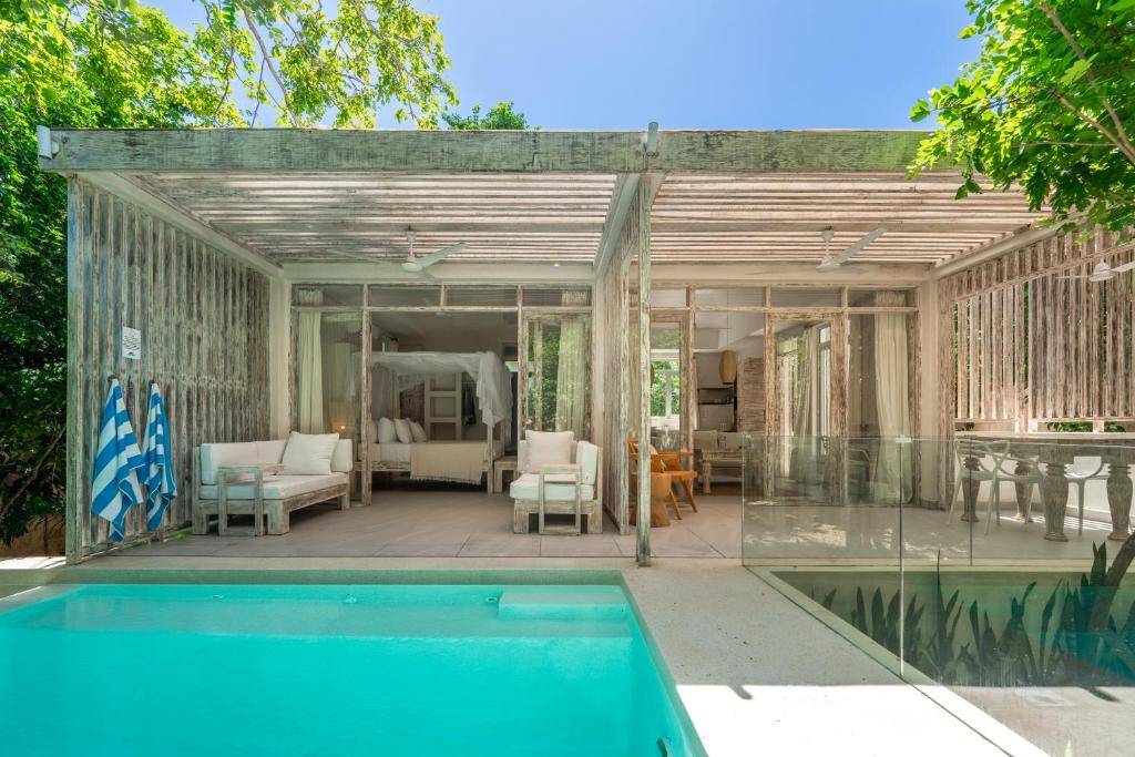 Saffron Villas - Deluxe-Villa