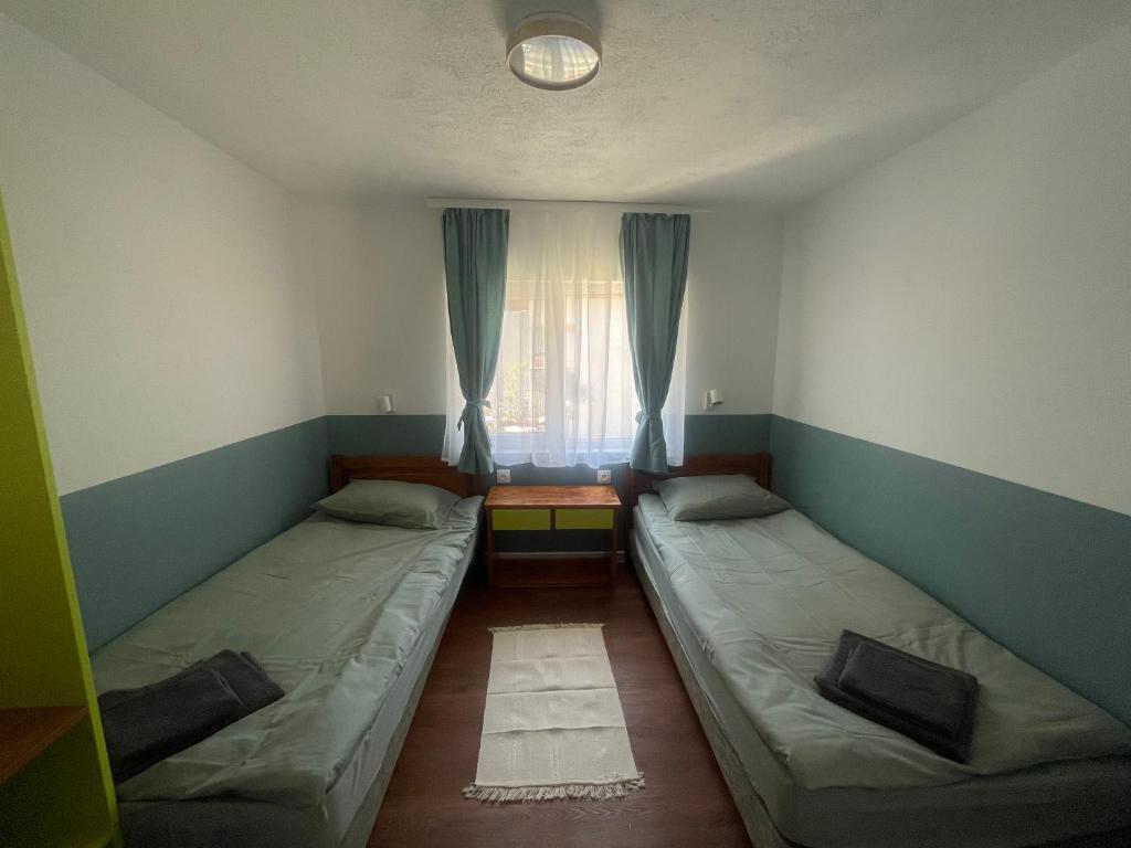 Apartments by Baza Academic - Apartamento De Lujo De Dos Dormitorios Con Balcón