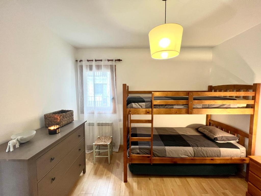 Postel nebo postele na pokoji v ubytování Apartamento en Formigal con vistas