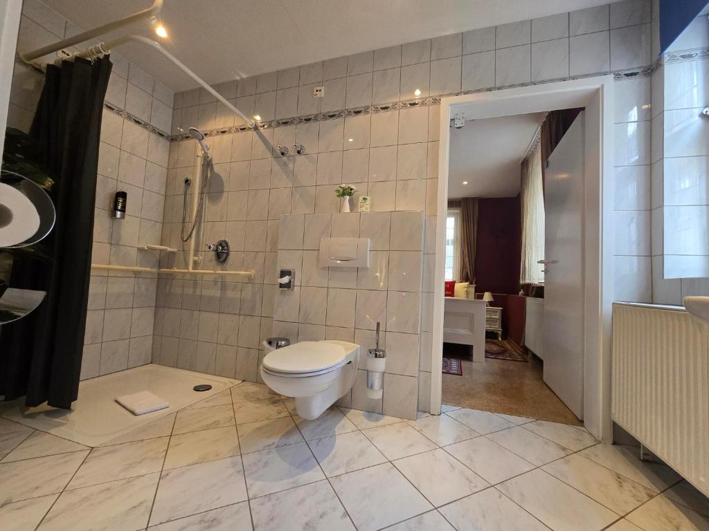 Hotel & Café Schachtenburg - Comfort Family Room With 2 Bedrooms