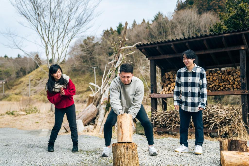 Hosté ubytování 古民家宿まるもり