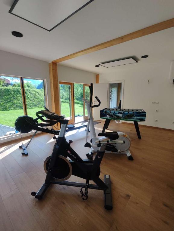 Fitness centrum a/nebo fitness zařízení v ubytování Casa Tara