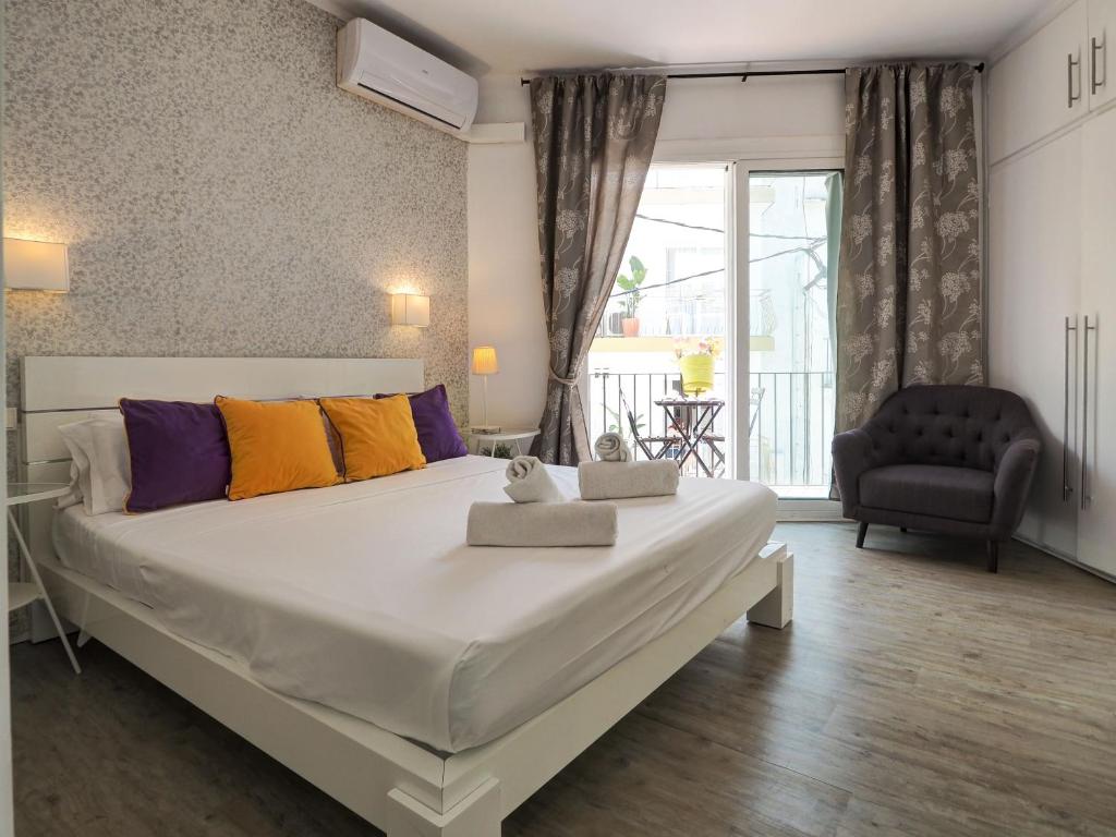 Posteľ alebo postele v izbe v ubytovaní Pura Vida Apartment by Hello Homes Sitges
