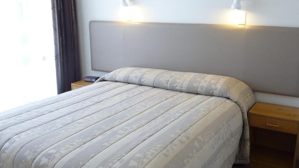 Colonial Inn Motel - Resim 25