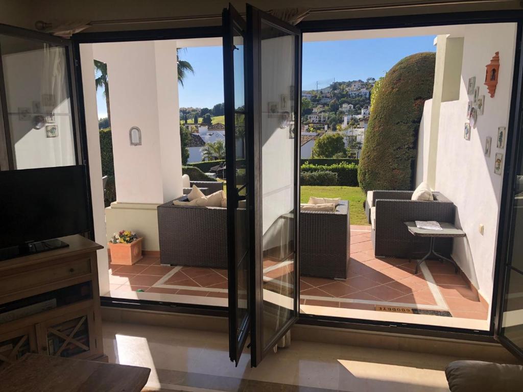 Posedenie v ubytovaní Superior 3BR GolfLA Apartment Minutes from Puerto Banus & Marbella