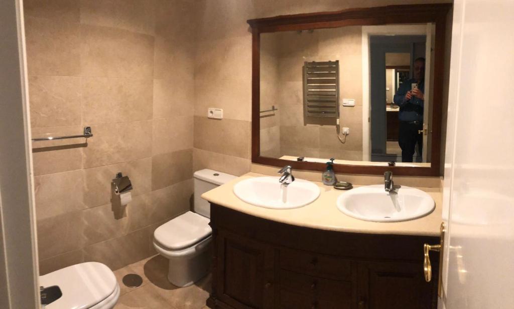 Kúpeľňa v ubytovaní Superior 3BR GolfLA Apartment Minutes from Puerto Banus & Marbella