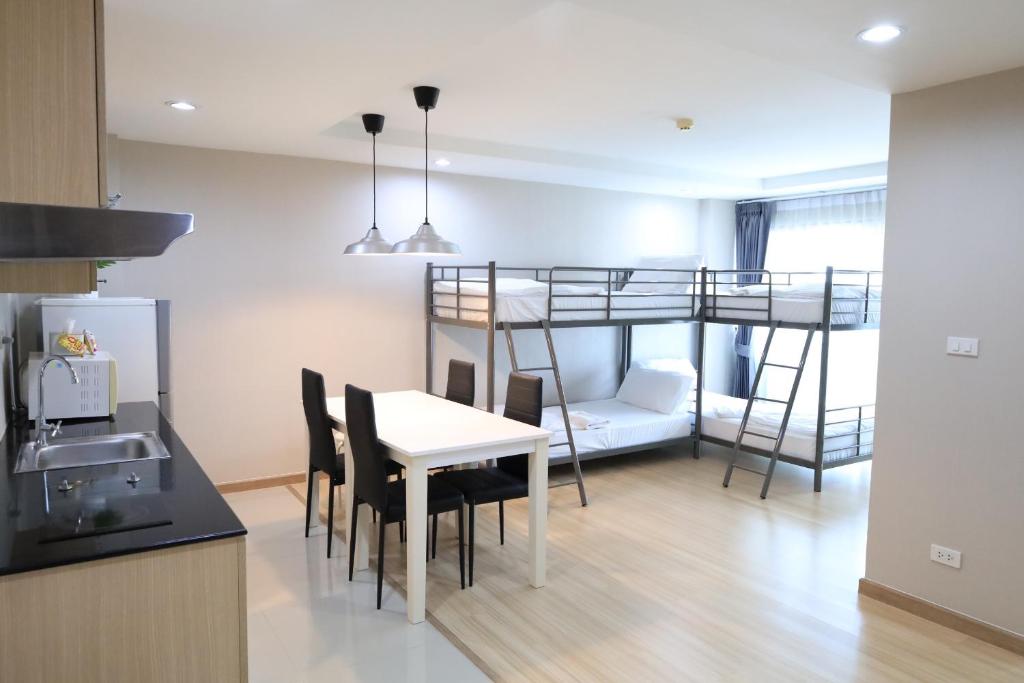 Suntomoon Residence By Sumo Ayutthaya อยุธยา - Habitación Familiar