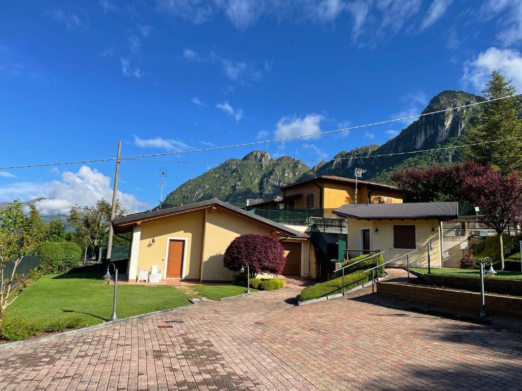 Nespecifikovaný výhled na hory nebo výhled na hory při pohledu z bed and breakfast
