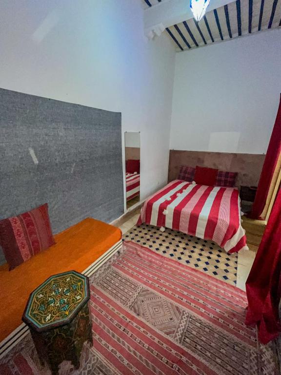 Postel nebo postele na pokoji v ubytování Riad Darko