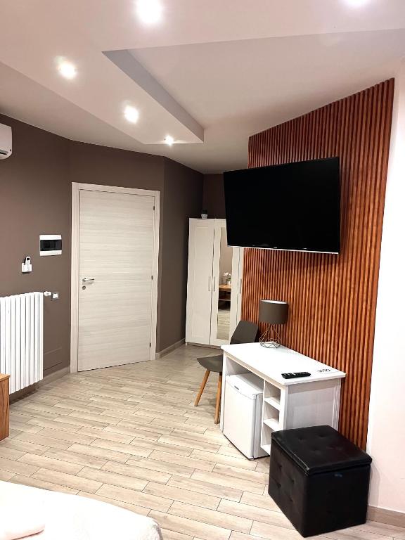 A television and/or entertainment centre at B&B Berlen