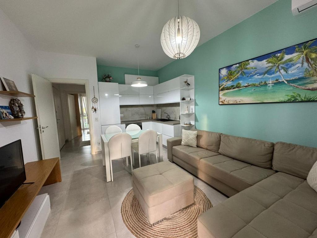 Kuchyň nebo kuchyňský kout v ubytování Valamar Residenc , ROAN apartment, Gjiri i Lalzit, Albania