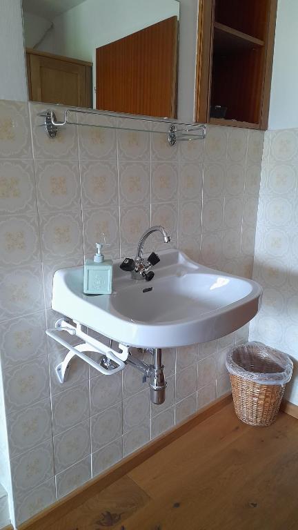 A bathroom at Ferienwohnung Johanna