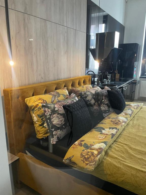 Lux Dabich 1 - Housity